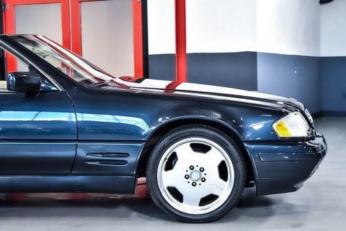 1996 Mercedes-Benz R129 SL320 Convertible 3,2L I6 In vendita (immagine 63 di 95)