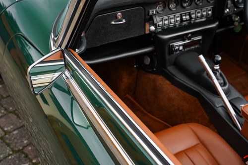 1974 Jaguar E-Type Series 3 V12 OTS RHD For Sale (picture 184 of 295)
