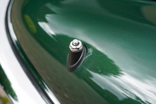 1974 Jaguar E-Type Series 3 V12 OTS RHD For Sale (picture 188 of 295)