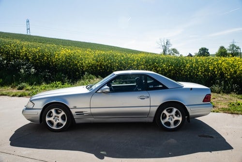 2000 Mercedes-Benz SL320 V6 à vendre (picture 27 of 173)