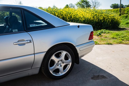 2000 Mercedes-Benz SL320 V6 à vendre (picture 76 of 173)