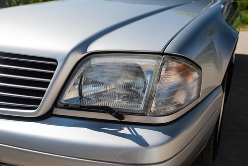 2000 Mercedes-Benz SL320 V6 à vendre (picture 88 of 173)