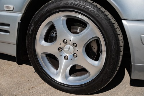 2000 Mercedes-Benz SL320 V6 à vendre (picture 132 of 173)