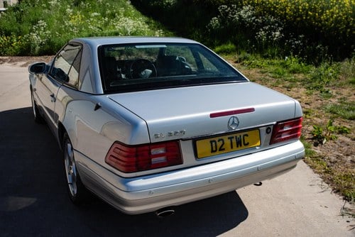 2000 Mercedes-Benz SL320 V6 à vendre (picture 15 of 173)
