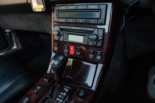2000 Mercedes-Benz SL320 V6 à vendre (picture 52 of 173)