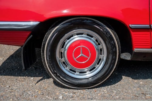 1982 Mercedes-Benz 280SL R107 For Sale (picture 20 of 189)