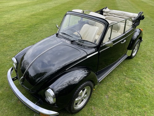 1977 Volkswagen Beetle 1303S Karmann Cabriolet In vendita (immagine 7 di 140)