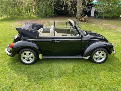 1977 Volkswagen Beetle 1303S Karmann Cabriolet In vendita (immagine 1 di 140)