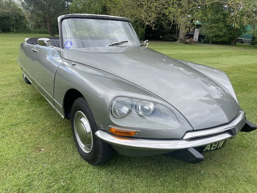 1969 Citroen DS20 Pallas ‘Decapotable’ by Oxford French Car Company In vendita (immagine 43 di 153)