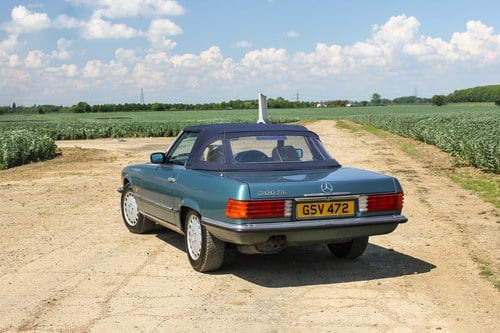 1988 Mercedes-Benz R107 300SL In vendita (immagine 28 di 159)