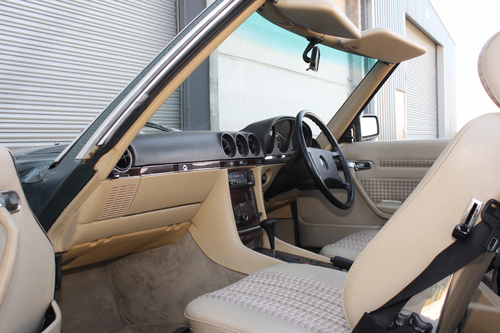 1988 Mercedes-Benz R107 300SL In vendita (immagine 69 di 159)