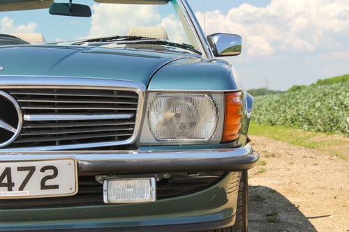1988 Mercedes-Benz R107 300SL In vendita (immagine 85 di 159)