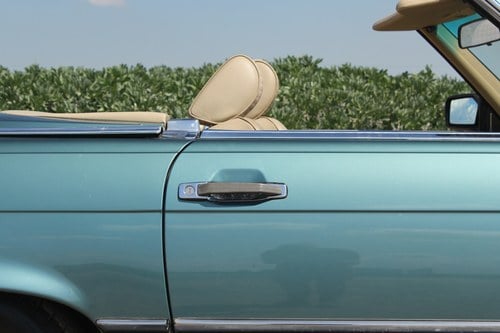 1988 Mercedes-Benz R107 300SL In vendita (immagine 96 di 159)