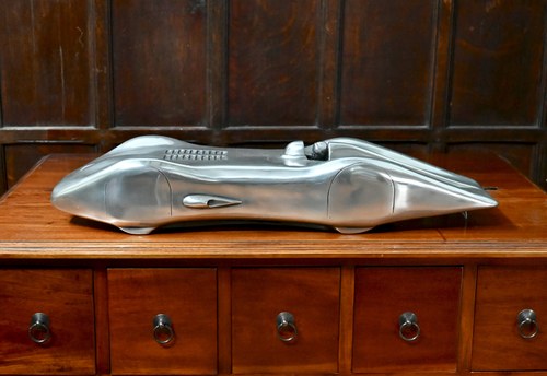 1938 Mercedes-Benz ‘Rekordwagen’ W125 Sculpture zum Verkauf (Bild 8 von 52)