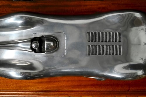 1938 Mercedes-Benz ‘Rekordwagen’ W125 Sculpture zum Verkauf (Bild 31 von 52)