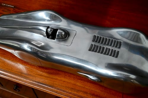 1938 Mercedes-Benz ‘Rekordwagen’ W125 Sculpture zum Verkauf (Bild 37 von 52)