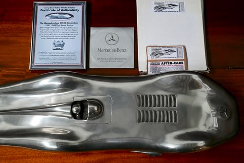 1938 Mercedes-Benz ‘Rekordwagen’ W125 Sculpture zum Verkauf (Bild 48 von 52)