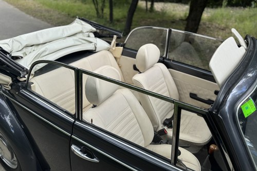 1979 Volkswagen Beetle 1303 LS Karmann Cabriolet For Sale (picture 17 of 37)
