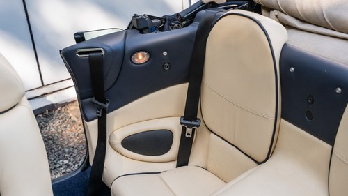 2002 Aston Martin DB7 V12 Vantage Volante Jubilee 1 of 10 zum Verkauf (Bild 81 von 211)