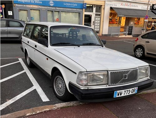VOLVO 240 break ( 245 ) GL - 1993 In vendita