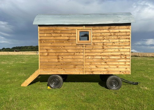 2023 Shepherds Hut Zu verkaufen durch Auktion