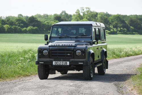 2012 Land Rover Defender 110 County 7 Seat TDI à vendre (picture 8 of 181)