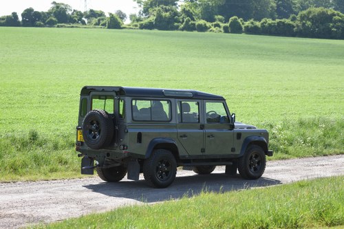 2012 Land Rover Defender 110 County 7 Seat TDI à vendre (picture 12 of 181)