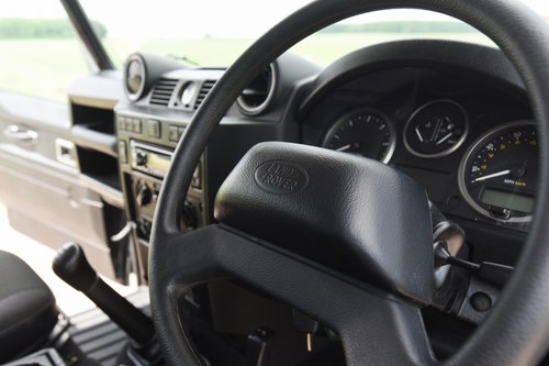 2012 Land Rover Defender 110 County 7 Seat TDI à vendre (picture 38 of 181)