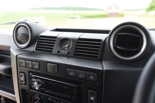 2012 Land Rover Defender 110 County 7 Seat TDI à vendre (picture 46 of 181)