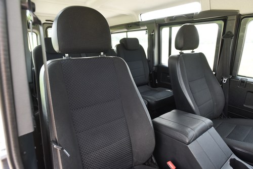 2012 Land Rover Defender 110 County 7 Seat TDI à vendre (picture 61 of 181)