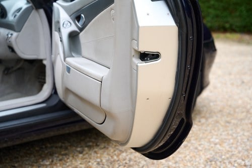 2002 Mercedes-Benz SL500 (R230) In vendita (immagine 67 di 198)