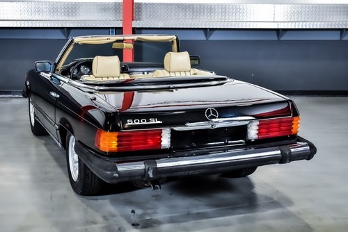 1985 Mercedes-Benz R107 500SL Convertible 5,0L V8 à vendre (picture 18 of 86)