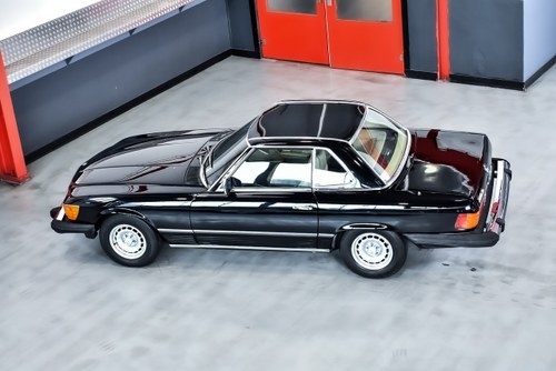 1985 Mercedes-Benz R107 500SL Convertible 5,0L V8 à vendre (picture 34 of 86)