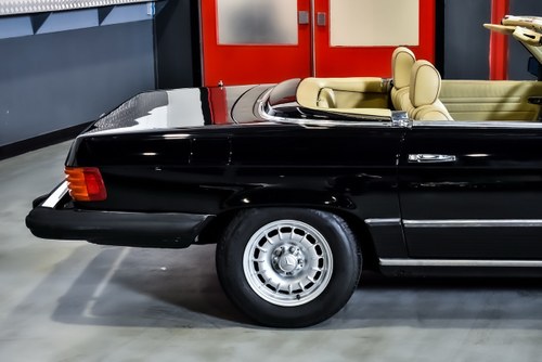 1985 Mercedes-Benz R107 500SL Convertible 5,0L V8 à vendre (picture 55 of 86)