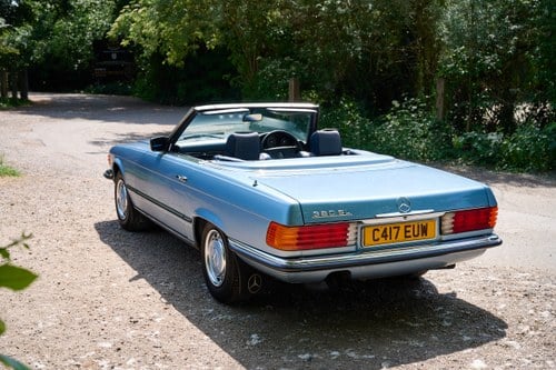 1985 Mercedes-Benz R107 380SL à vendre (picture 9 of 168)