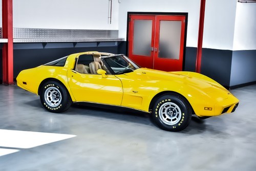 1979 Chevrolet Corvette C3 L-82 Targa 350CI V8 In vendita (immagine 13 di 83)
