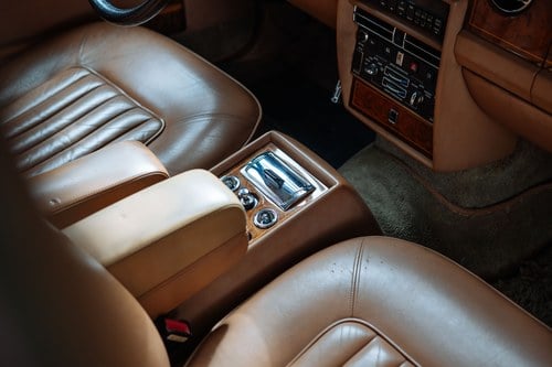 1990 Rolls-Royce Silver Spirit II Emperor Limousine In vendita (immagine 49 di 175)