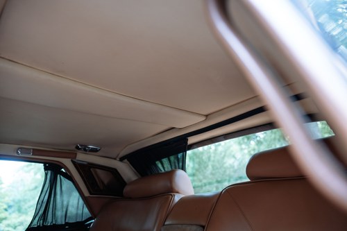 1990 Rolls-Royce Silver Spirit II Emperor Limousine In vendita (immagine 75 di 175)