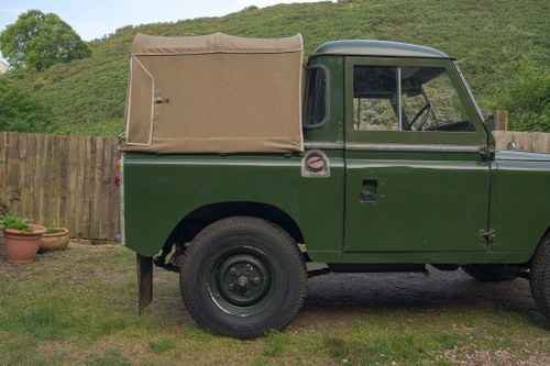 1970 Land Rover Series IIA 88" zum Verkauf (Bild 95 von 211)
