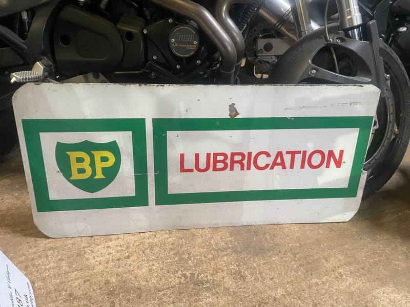 BP lubrication sign