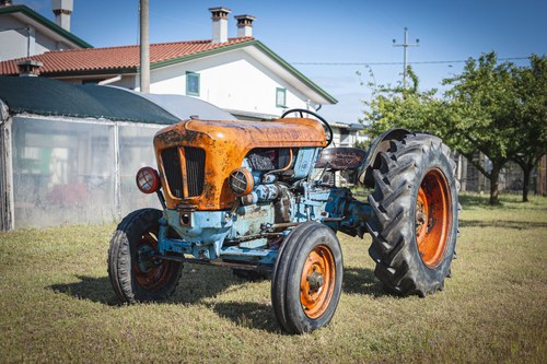 1960 Lamborghini 3352R Te koop (foto 3 van 75)