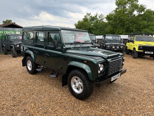 1999 LAND ROVER DEFENDER 110 2.5 TD5 County*FACTORY AIRCON* A vendre