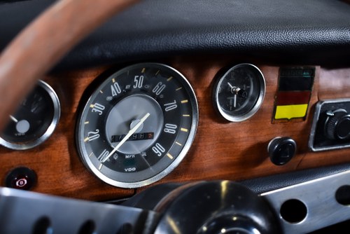 1971 Volkswagen Karmann Ghia Convertible For Sale (picture 39 of 86)