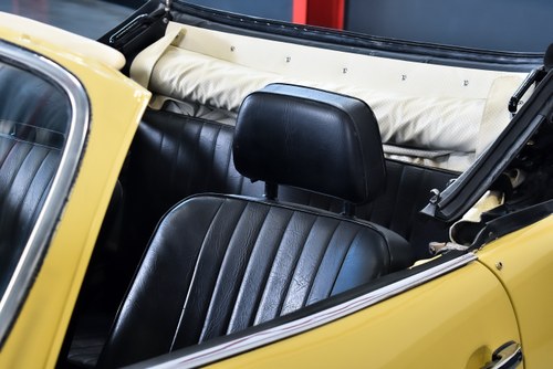 1971 Volkswagen Karmann Ghia Convertible For Sale (picture 63 of 86)