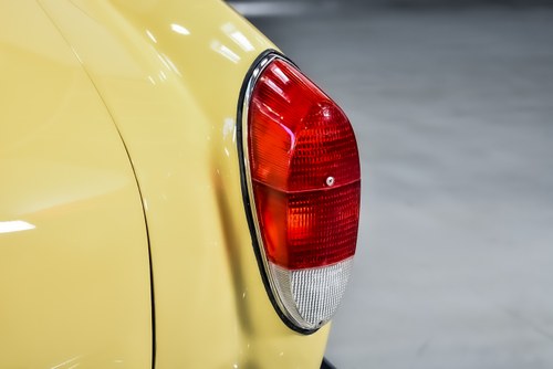 1971 Volkswagen Karmann Ghia Convertible For Sale (picture 82 of 86)