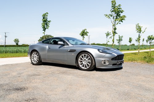 2005 Aston Martin Vanquish S zum Verkauf (Bild 1 von 76)