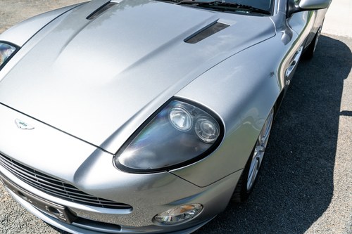 2005 Aston Martin Vanquish S zum Verkauf (Bild 46 von 76)