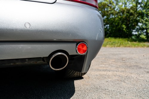 2005 Aston Martin Vanquish S zum Verkauf (Bild 55 von 76)