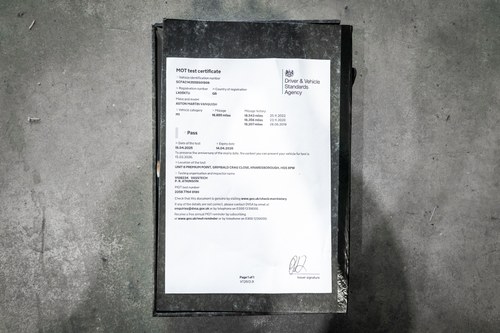 2005 Aston Martin Vanquish S zum Verkauf (Bild 76 von 76)