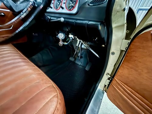 1973 Peugeot 404 Pick Up 1600 Deluxe à vendre (picture 17 of 105)